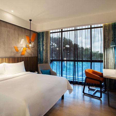 Ibis Styles Medan Pattimura Buitenkant foto