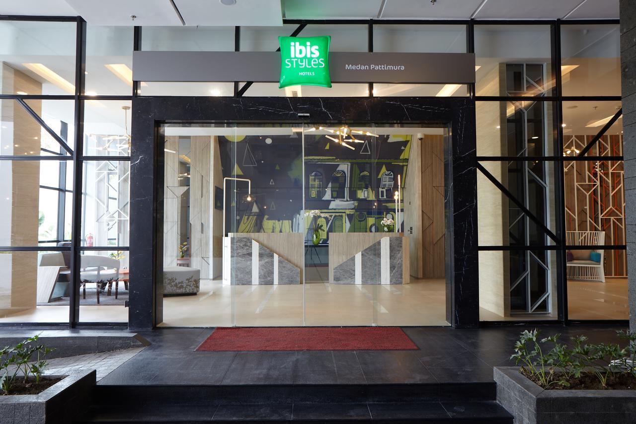Ibis Styles Medan Pattimura Buitenkant foto